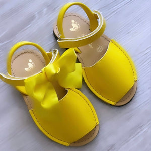 YELLOW SANDALS